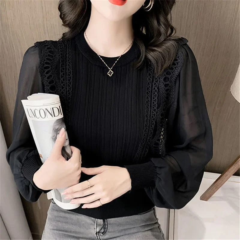 Korean Elegant Lace Patchwork Long Sleeve Black White Chiffon Shirts Women Autumn Chic Knitted Pullover Blouse Tops  B428