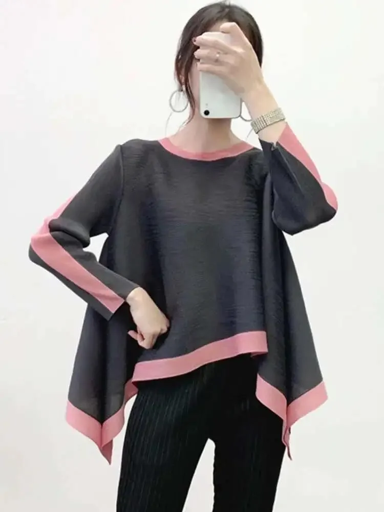 

Famale Pleated T-shirt Round Collar Color Block Hem Long Sleeve Fold Irregular Tops Loose Casual Style 2024 Spring CZ03