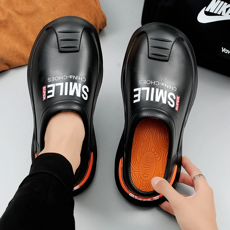 Men Kitchen Shoes Professional Chef Clogs Oil-Proof Doctor Shoes High Quality Garden Clogs Waterproof Plus Size for Pet Workers