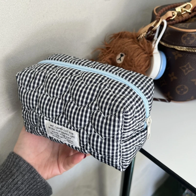 

Quilted Plaid Girls Cosmetic Bags Retro Ladies Clutch Pencil Case Coin Purse Portable Travel Female Toiletry Storage Bag Handbag