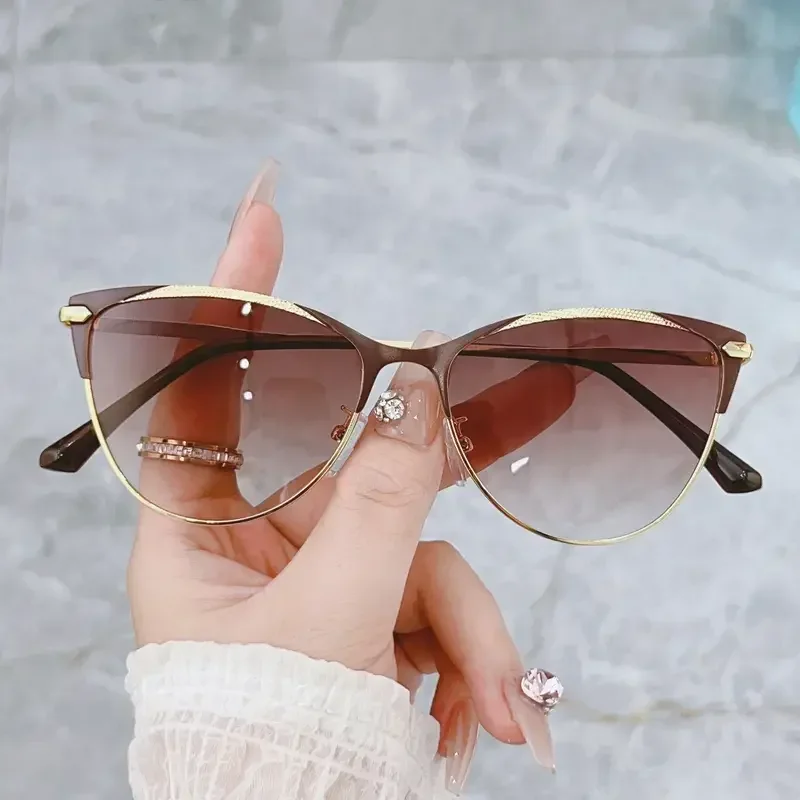 1 Stück modische Retro-Katzenaugen-Sonnenbrille für Damen, Sonnenschutz mit großem Rahmen, UV400, stilvolles Outfit, Strandurlaub