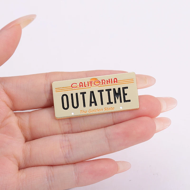 Creative California Outatime Enamel Pins Movie Back To The Future Time Machine License Plate Brooch Jewelry Gift For Friends