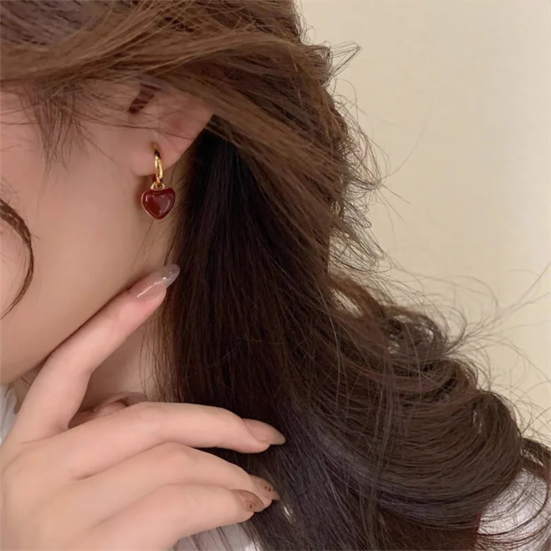 WANZHI 2024 New Red Love Geometry Earrings for Women Two Wearing Methods Versatile Elegant and Fashionable Jewelry Accessories