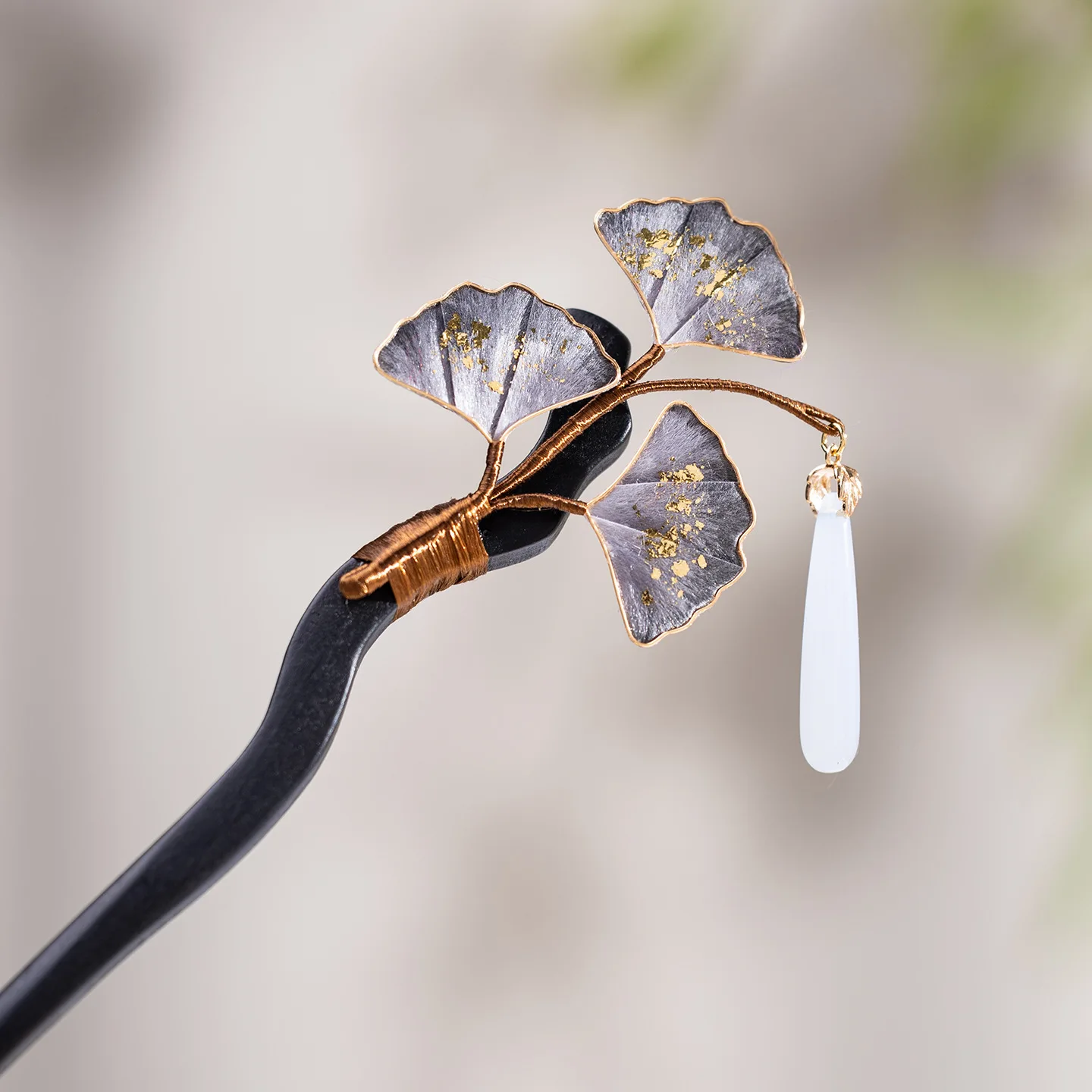 Intangible Cultural Heritage Edelweiss Hairpin Imitation Ebony Hairpin Tassel Wooden  Disc