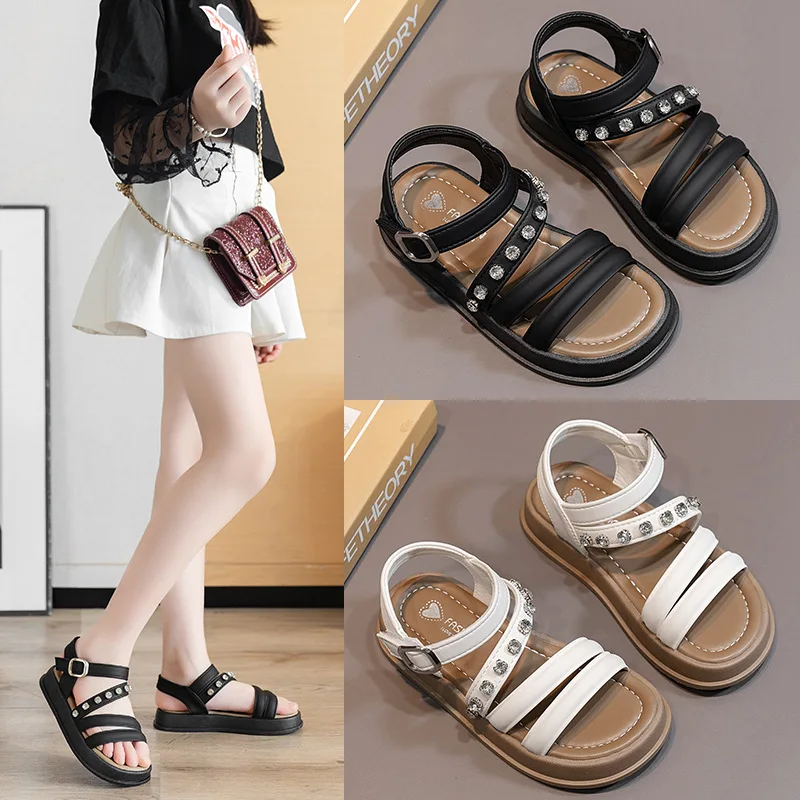 

2025 детские сандалии для девочек, детская обувь в Риме со стразами, летние мягкие пляжные туфли принцессы на плоской подошве с жемчугом, детские размеры 26–37 лет
