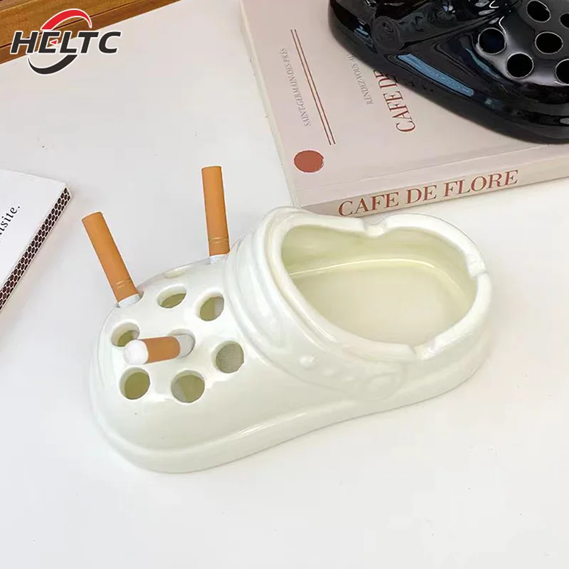 Ceramic Ashtray Cute Shoe Car Interior Decoration Ornaments Office Living Room Ashtray Car Ash-Proof Ashtray Smoking Accessories