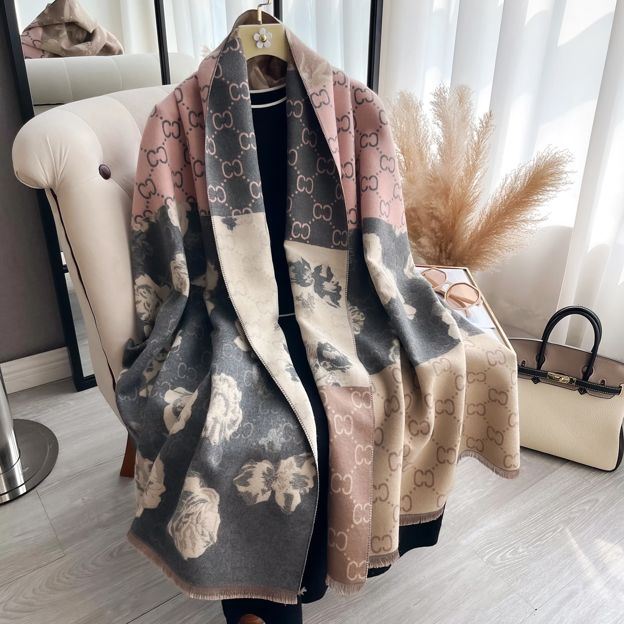 Double Sided Letter Tassel Scarf Mature Imitation Cashmere Warm Shawl Autumn Winter Office Coldproof Windproof Wrapped Scarf