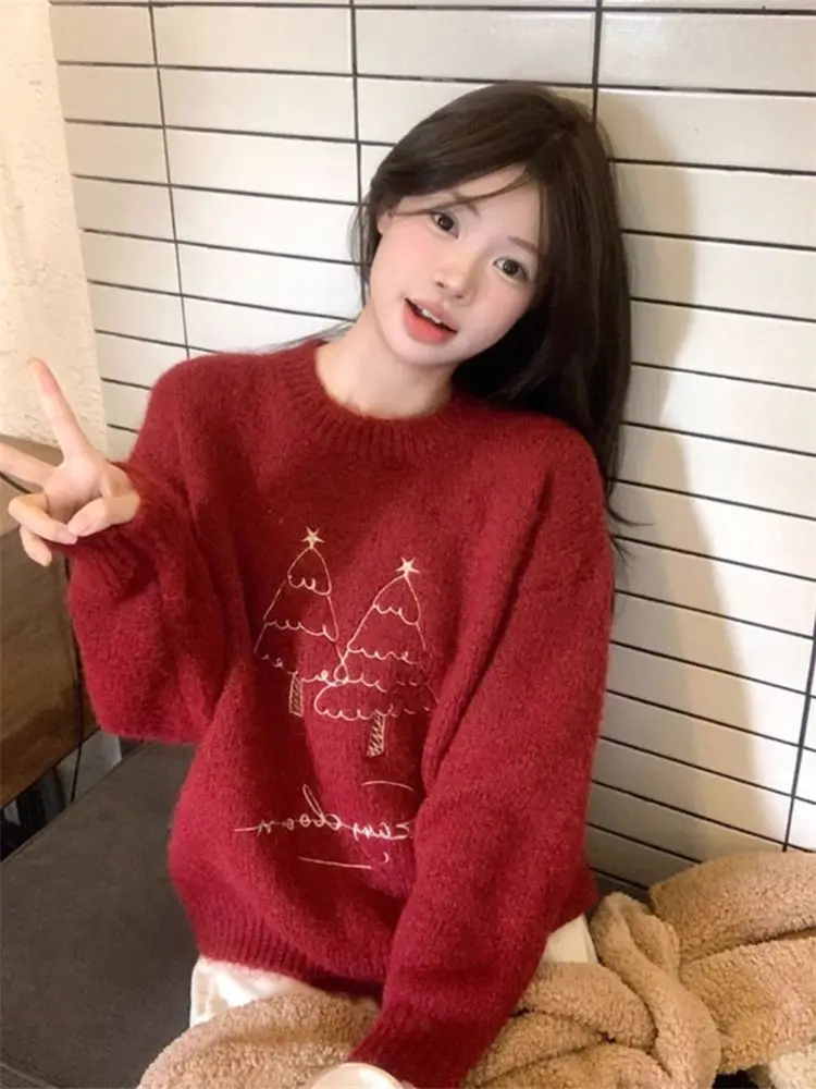 

2025 Red Christmas Dress Up Korean High End Embroidered Round Neck Sweater Women Winter Short Knitted Top