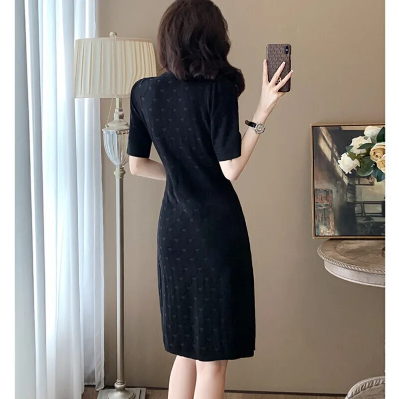 Summer Women\'s Short Sleeved Dresses Ice Silk Knitted Dress New A-line Skirt