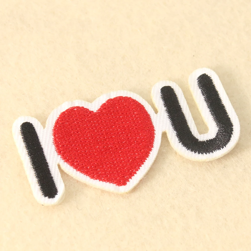 2PCS Creative Minimalist Desig - огляд і ціна Embroidery Design Love
