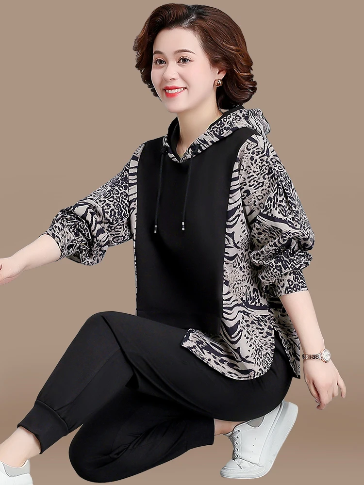 

Повседневный спортивный костюм для женщин среднего возраста: модный свитшот и длинные брюки, комплект из двух предметов