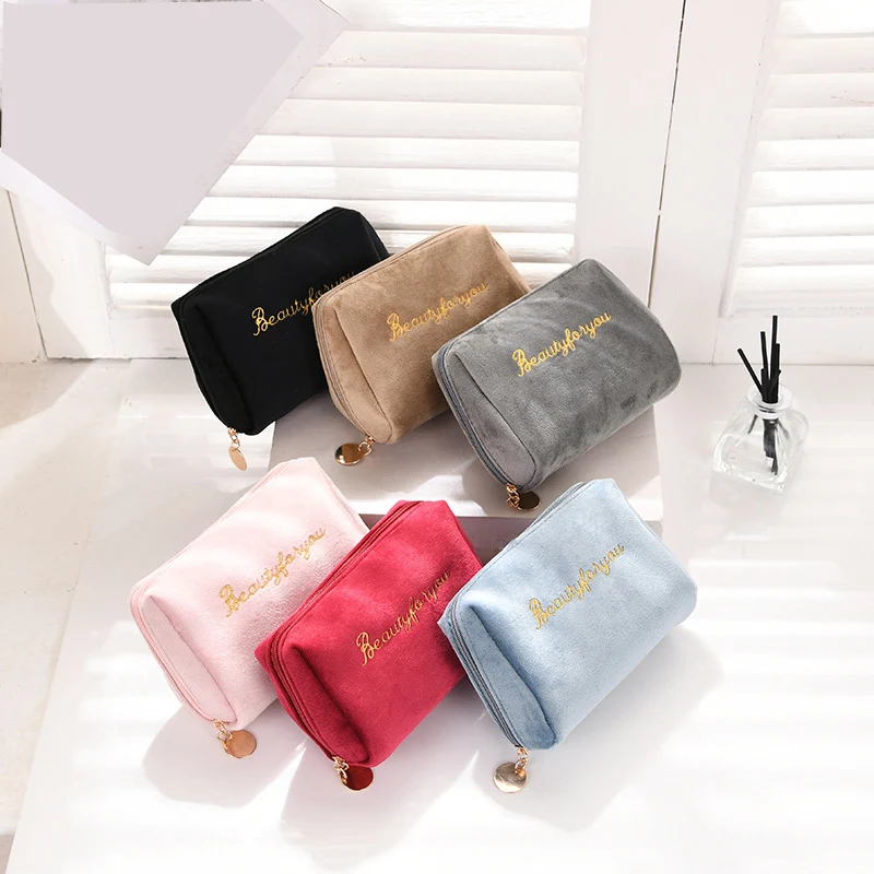 

Women's Cosmetic Bag Zipper Velvet Beauty Makeup Bags Travel Female Girl Brush Lipstic Storage Toiletry Kit Pouch Toiletry Bags