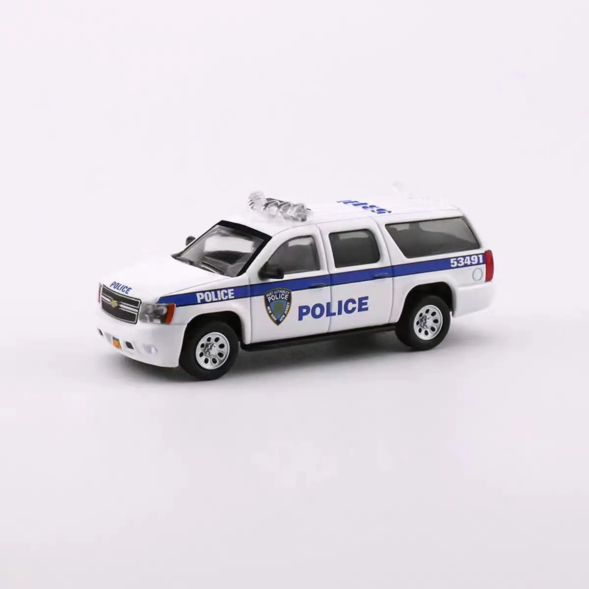 1: 64 596 alloy car model New York New Jersey off-road police car