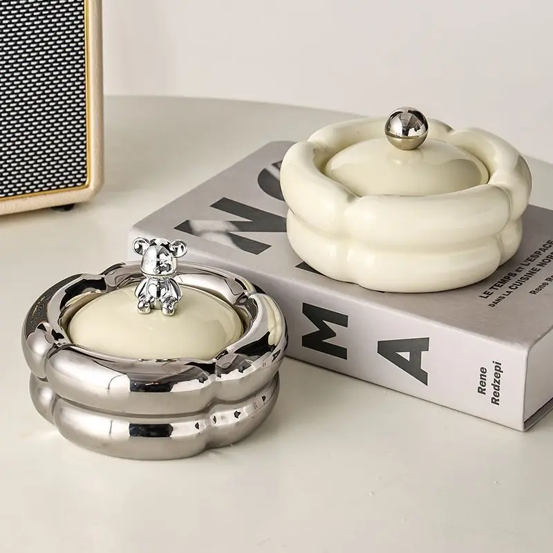 Household Living Room Ashtray High-end Atmospheric Upscale with A Lid Solid Color Creative Cute Cream Office Ceramic Ashtray