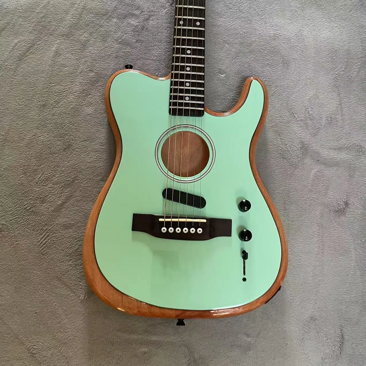 Electric Guitar Half Hollow 6-Chord Electric Guitar, Green Body, Factory Realistic Photo, In Stock, Order and Ship Immediately