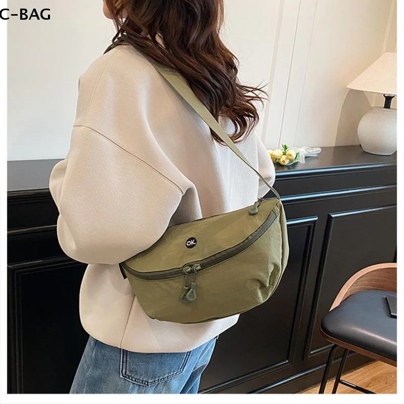 

Korean Fashion Large Capacity Crossbody Bag Women Solid Color Dumpling Shape Shoulder Messenger Bag with Adjustable Strap