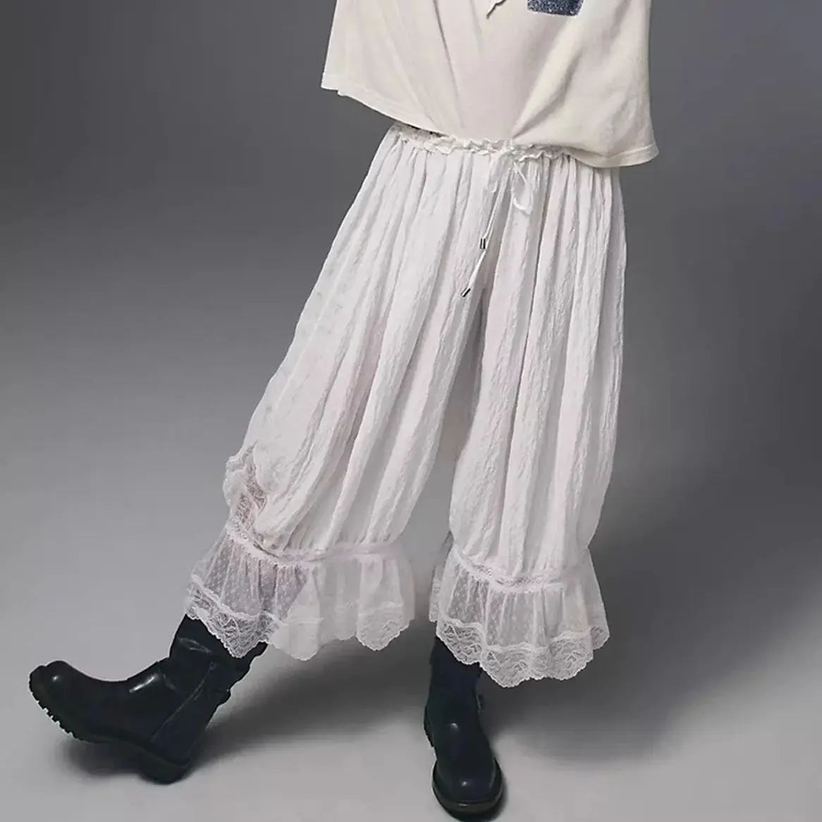 Sommer Y2K Bloomers Hosen Lässige Damen Weite Vintage-Hosen mit Kordelzug Spitzen-Patchwork Wadenlange Laternenhosen