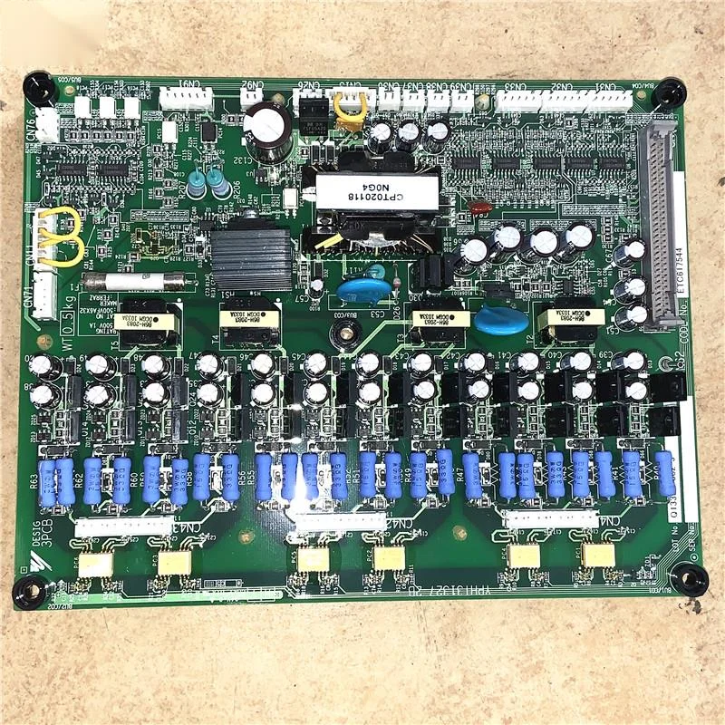 Disassembly of Yaskawa inverter G7 series 55 75 90 110 132KW main drive board power board ETC617543