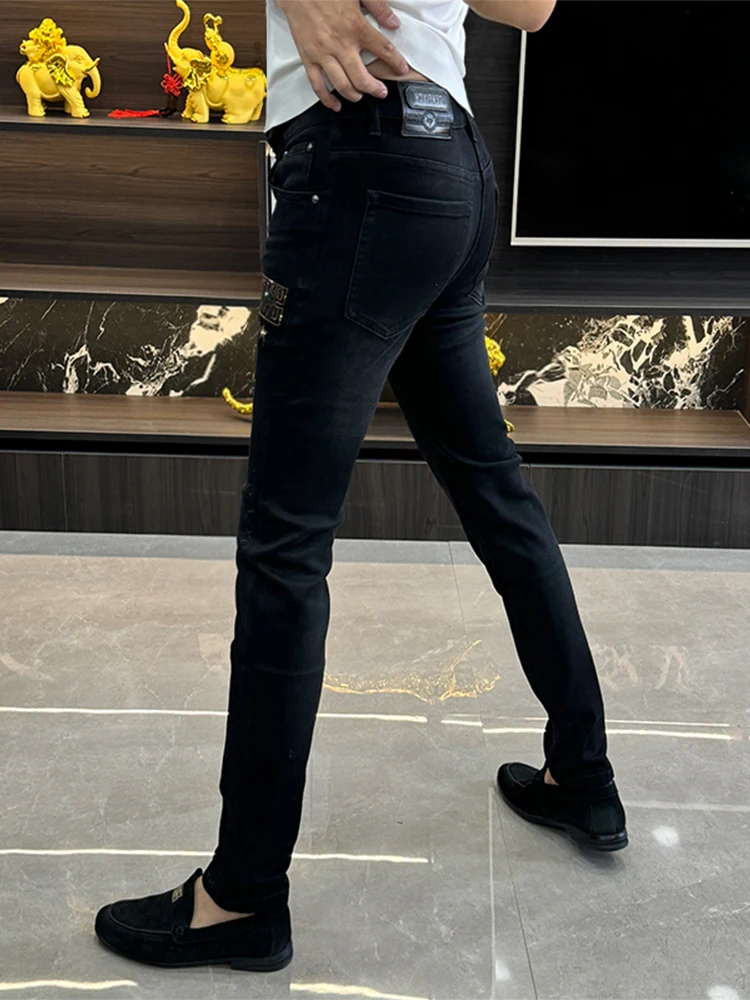 Black Slim Fit Straight Leg Jeans Men's Fashion Trendy European Style Diamond Decorated mid Waist Zipper Closure Cotton Blend