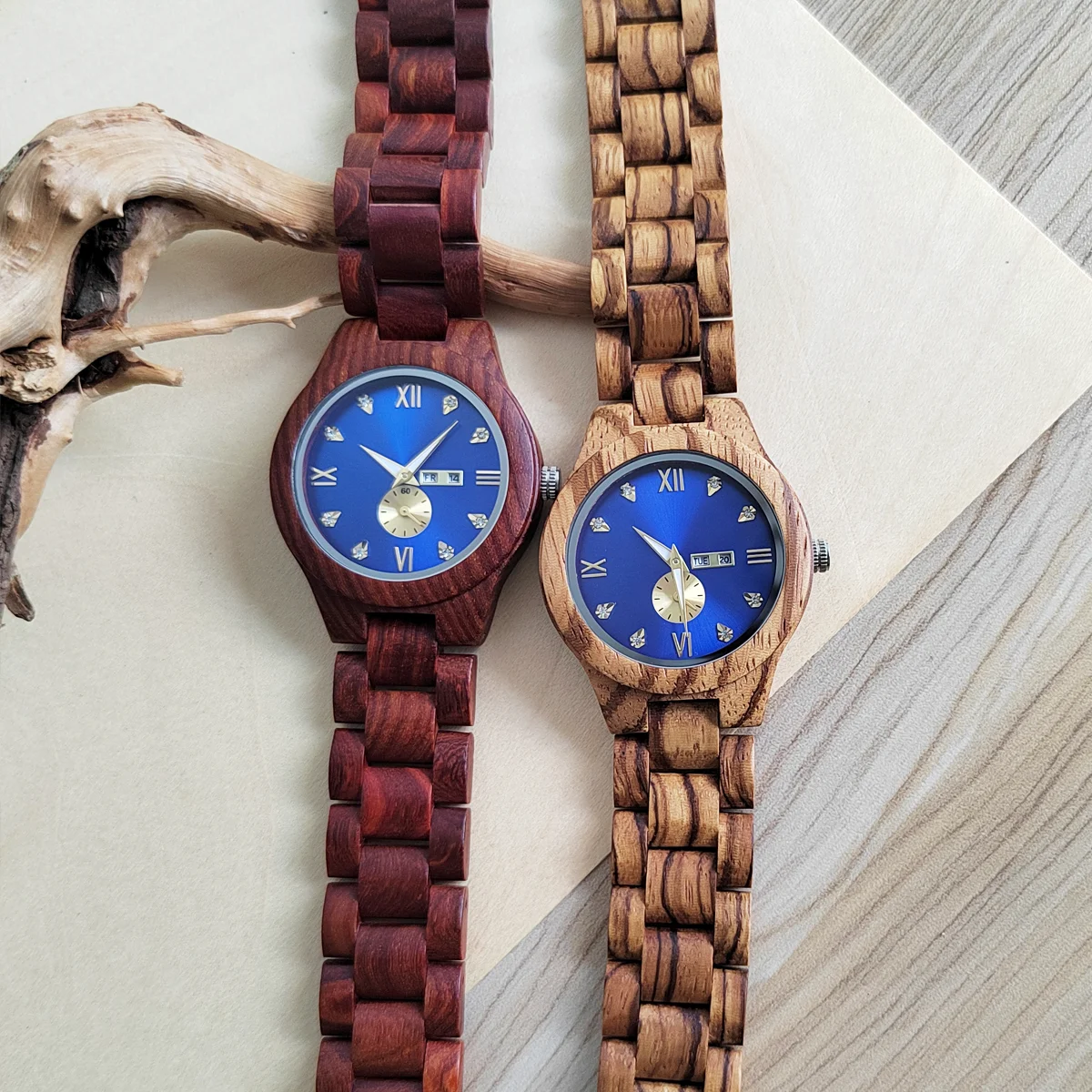 Wood Women Watches Wrist for Woman Luxury Fashion Ladies Quartz Wristwatches Luminous Date Week Wooden Watch Girlfriend Gift