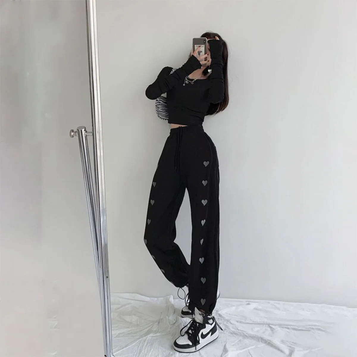 Sweet and Fresh Heart-shaped Fashionable New Sports Pants for Women High Waisted Loose Fitting Home Drawstring Casual Pants