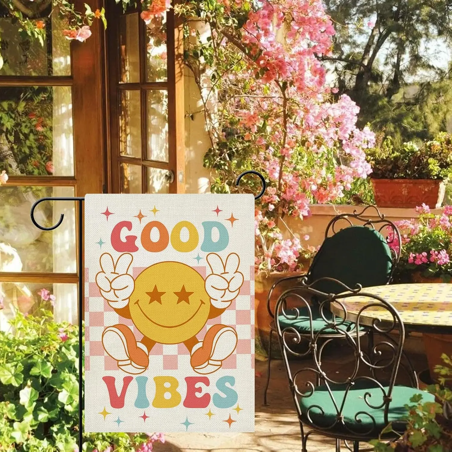 Dyrenson Inspirational Smiley Face Decorative Garden Flag, Retro Good Vibes Smiling Yard Outside Home Decoration, Positive S