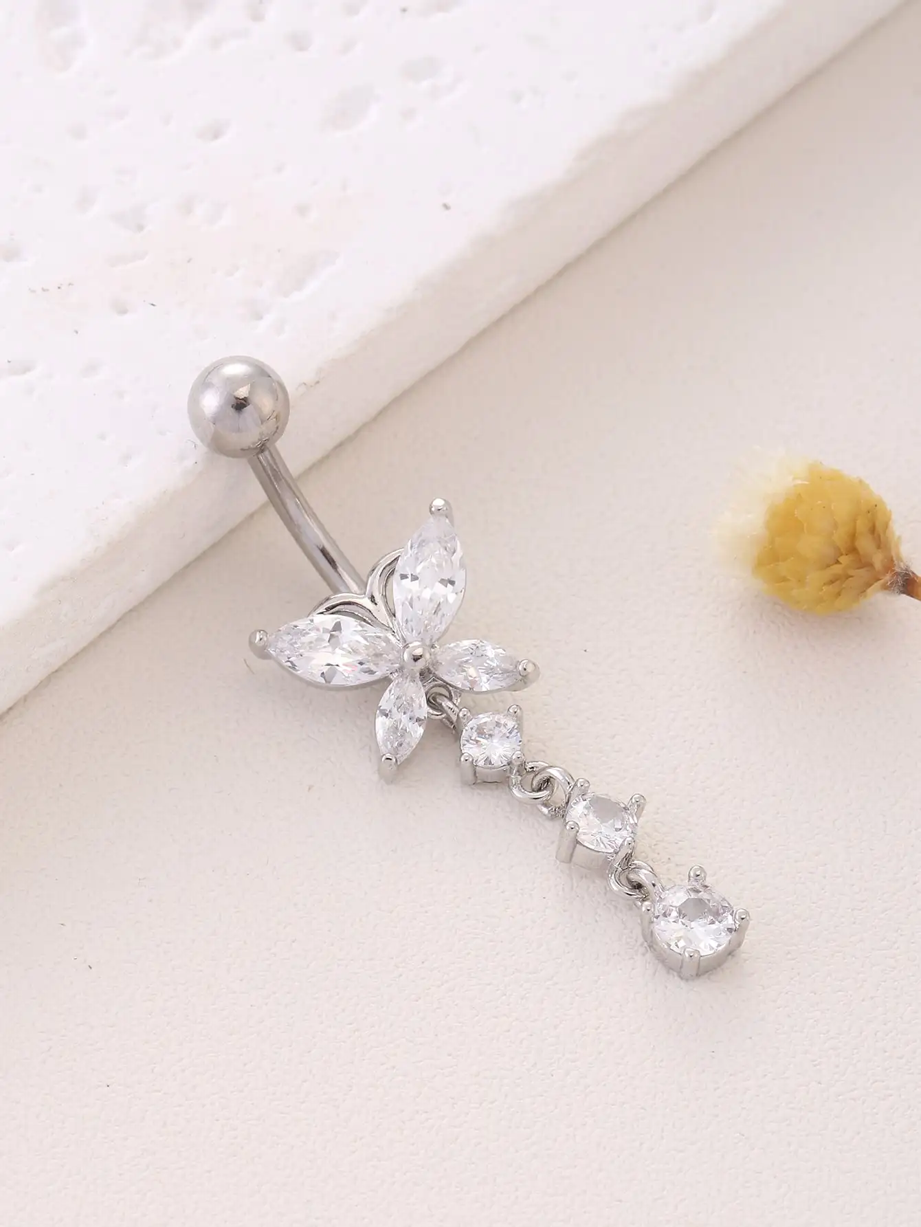 

1pc Butterfly Shaped 3 Zirconia Stone Dangle Classic Fashion Navel Ring, Daily Wear Gift