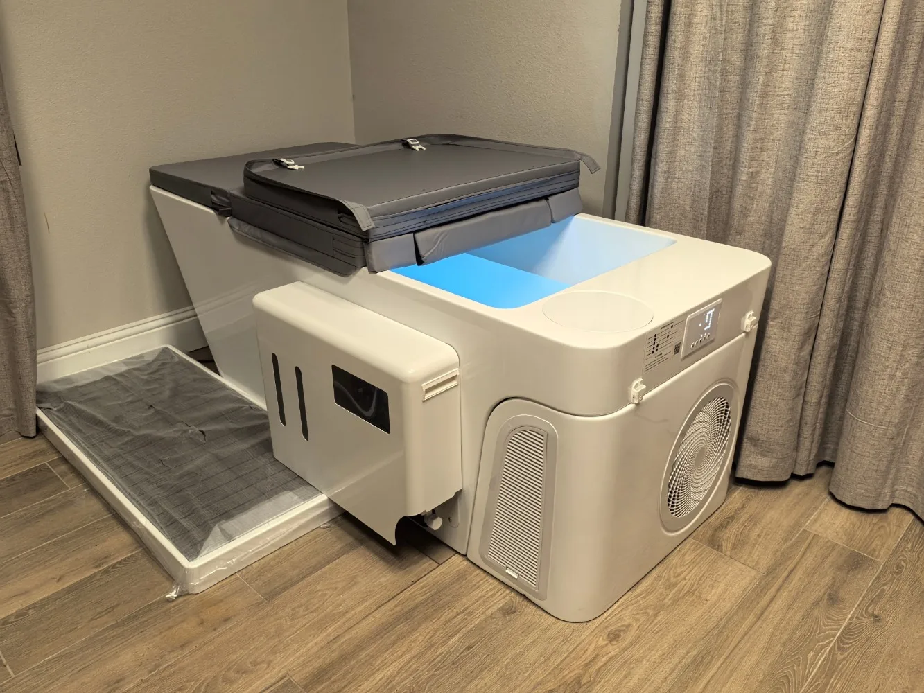Commercial Cold Plunge Bathtub Wifi Control All-in Tub for Athlete Muscle Recovery Bathroom Acrylic Whirlpool Tub with Chiller
