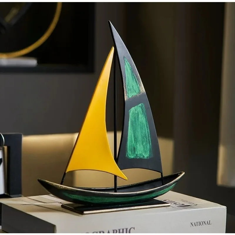 Retro Creative Sailing Boat Model Decoration, Living Room TV Cabinet, Wine Cabinet, Office Light Luxury High-end Decoration Gift