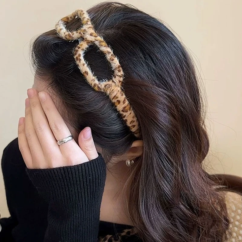 Korean Style Chunky Leopard Print Glasses Headband High-end Hair Clip Women's Hair Hoop 2026 New Versatile Headband for Outings