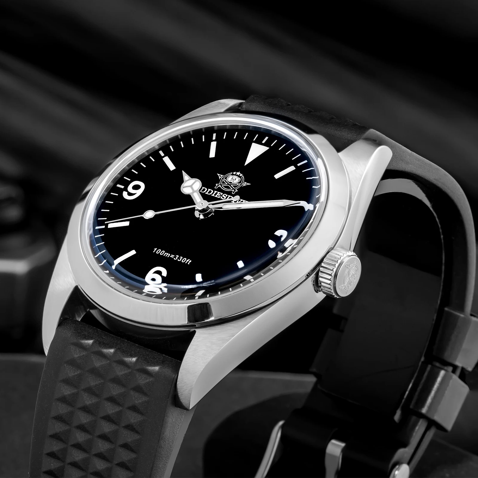 

ADDIESDIVE Simple Quartz Watch For Men Stainless Steel Sapphire Glass Super Luminous Wristwatch Waterproof AD2023 Reloj Hombre