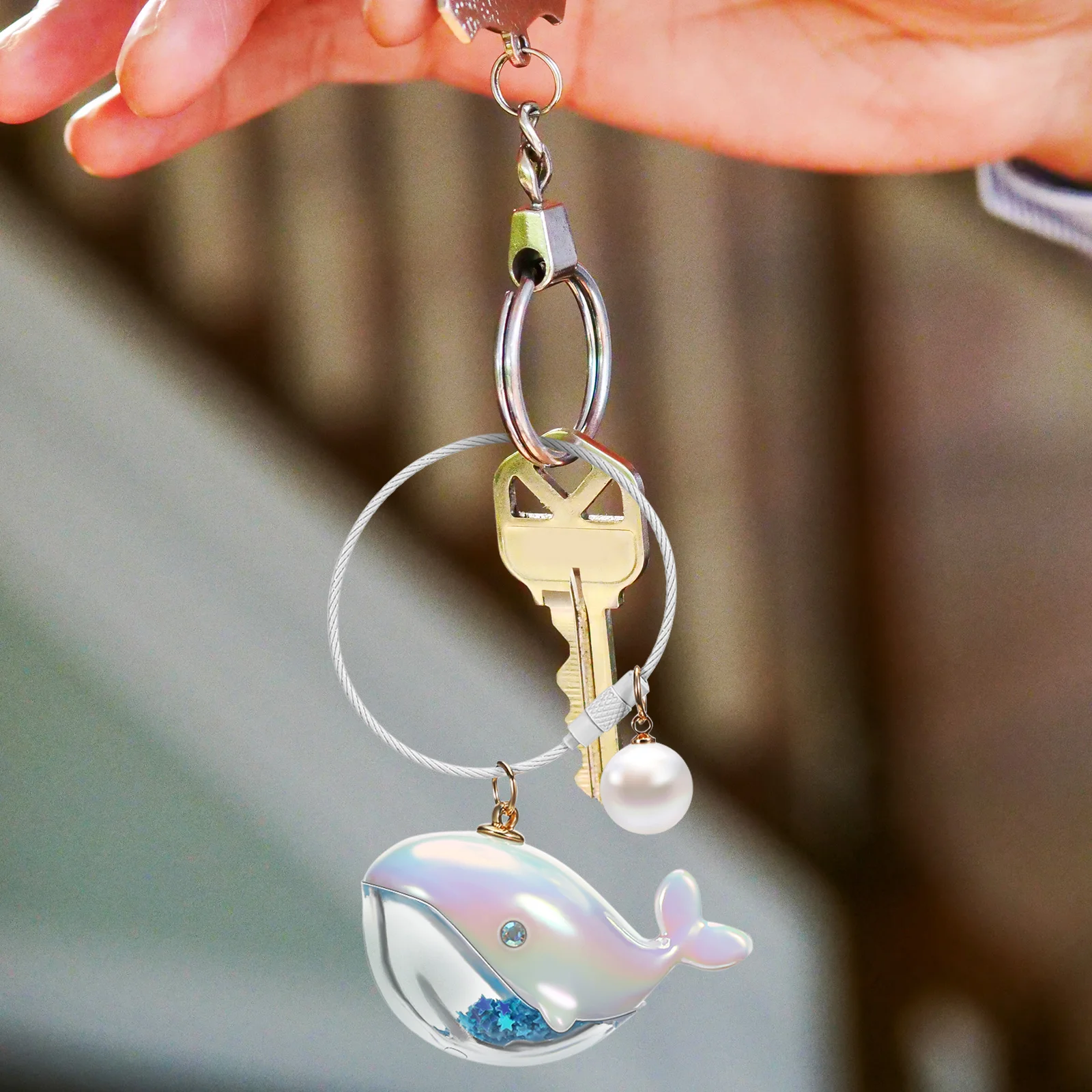 

2 Pcs Laser Keychain Water Themed Mini Ocean Accessories Acrylic Animals Decoration for s