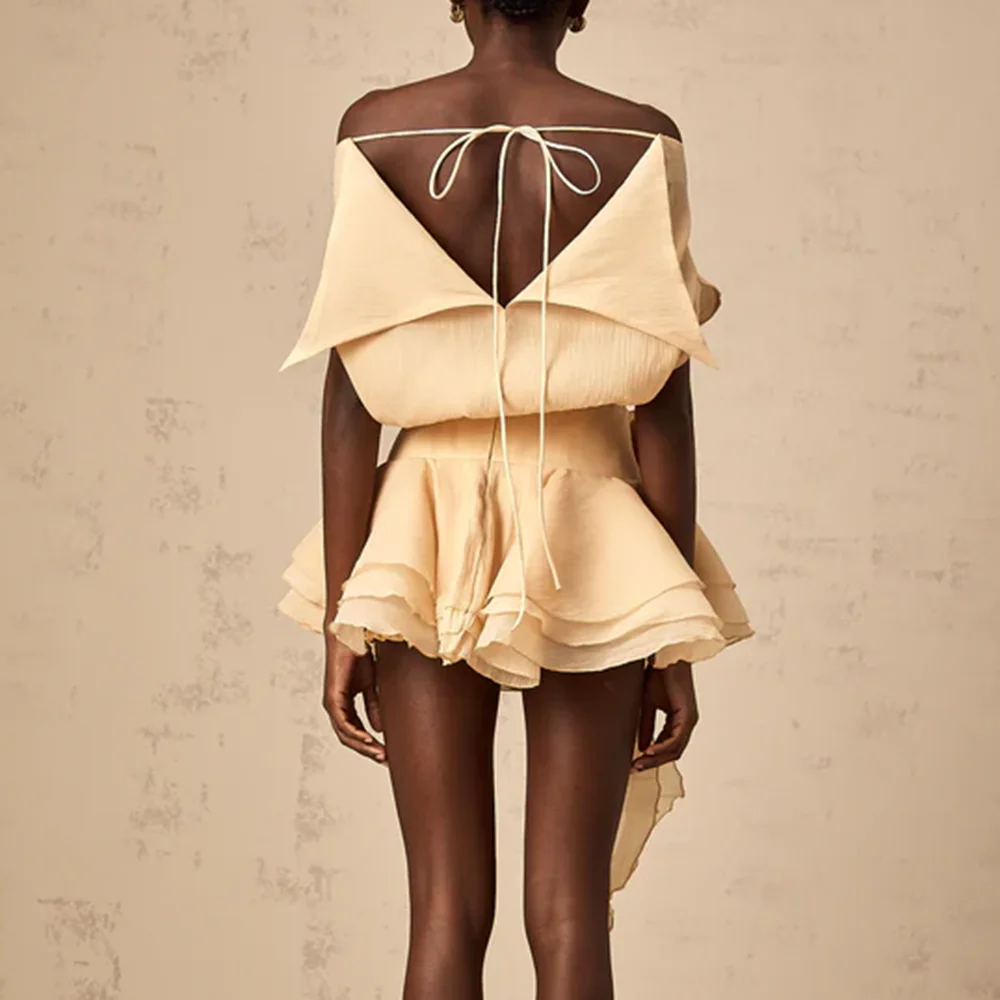 TWOTWINSTYLE Solide Lose Verstärktes Rüschen Mini Kleider für Frauen Slash Neck Ärmellose Patchwork 3D Blumen Kleid Weibliche Kleidung