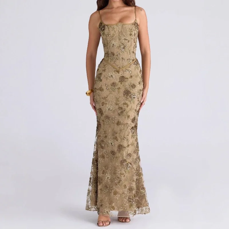 

2026 New Women's Clothing Temperament Elegant Low-necked Sleeveless Sexy Backless Lace-up Dress
