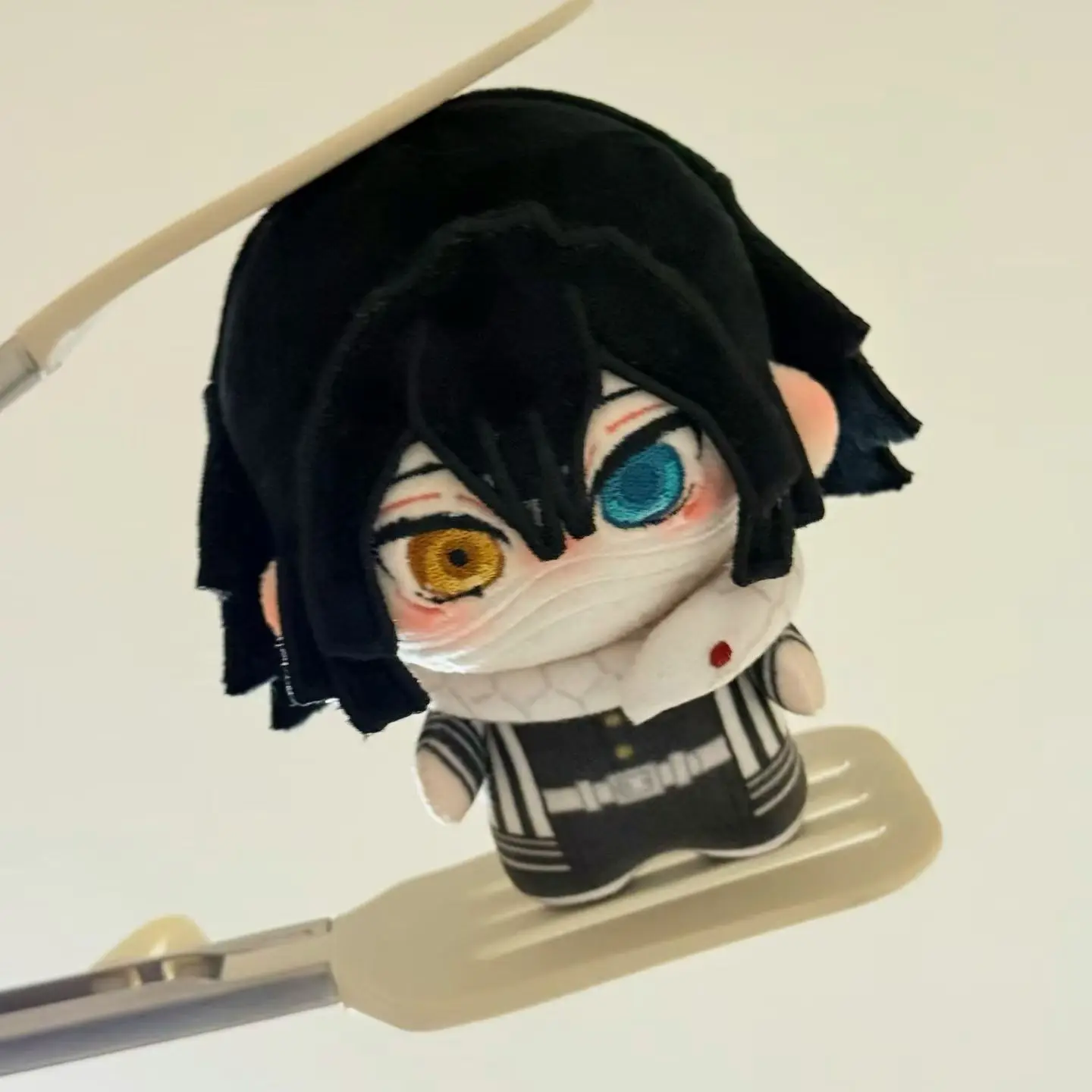 Iguro Obanai 10cm Action Figures Cotton Plush Doll Toys Anime Peripheral Cute Dress Up For Kids Friend's Birthday Festival Gifts