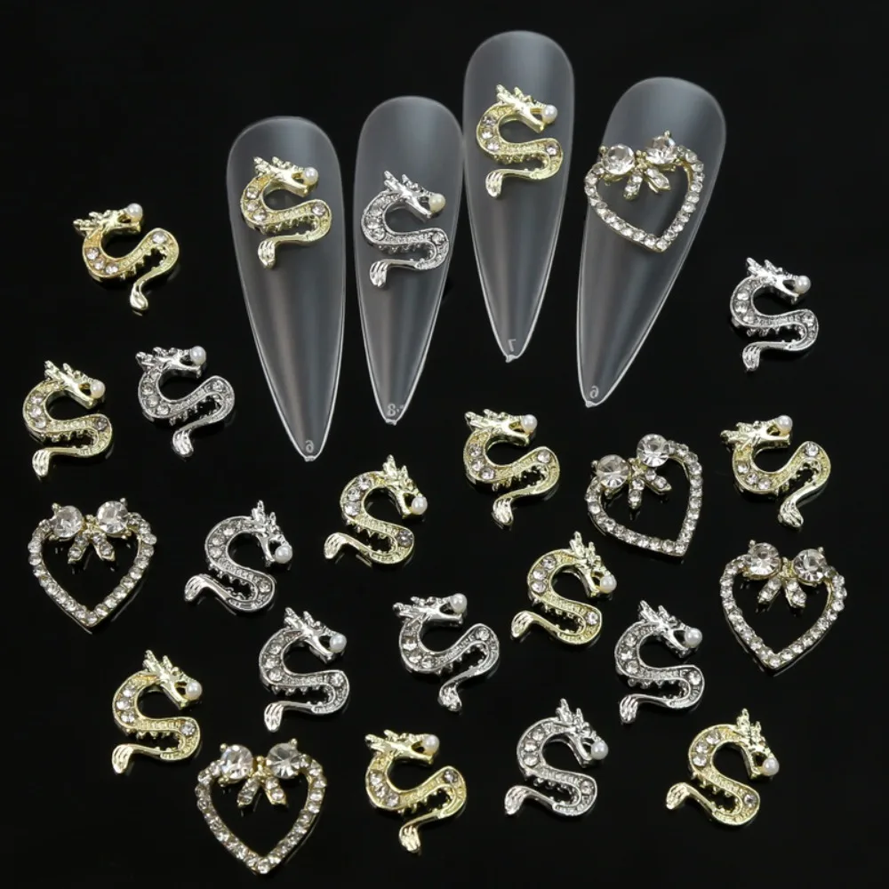 10Pcs/set Zodiac Dragon Dragon Nail Decorations Manicure Ornaments Love Heart Heart Nail Rhinestones Gold Silver Color