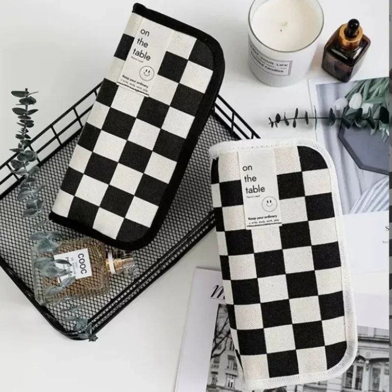 

Black and White Checkerboard Pencil Bag Large Capacity High Value Student Stationery Simple Storage Pencil