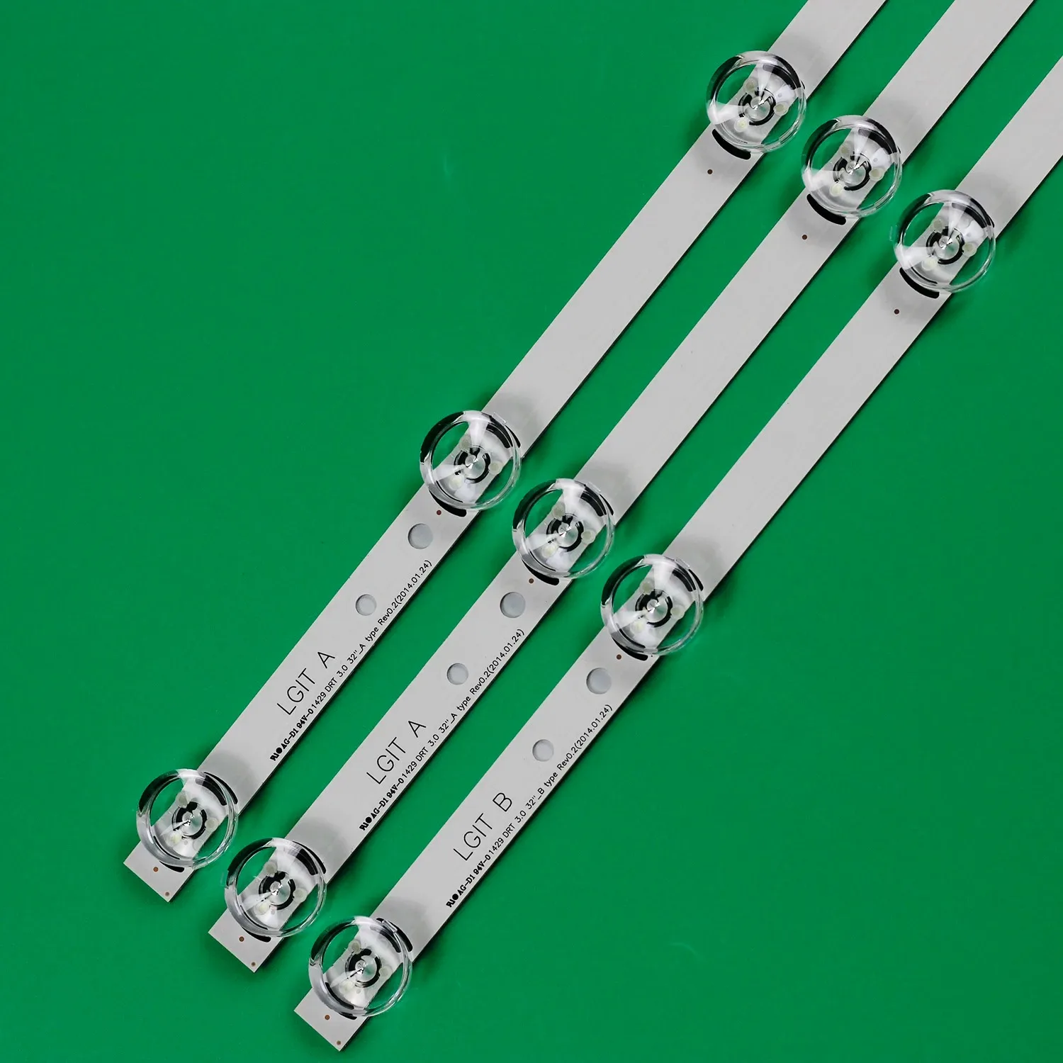 LED Backlight Strip For innotek drt 3.0 32 32MB25VQ 32lb561v 32lb580b 32lb561u 32lb5610 6916l-1974A 6916l-1981A 6916l-2223A