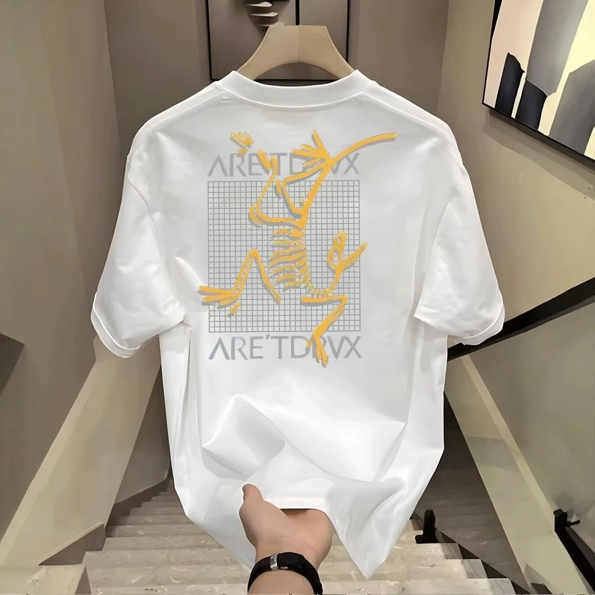

American Retro Printed Short-sleeved T-shirt Men Women Summer Short-sleeved Loose Versatile Top Pure Cotton T-shirt High End