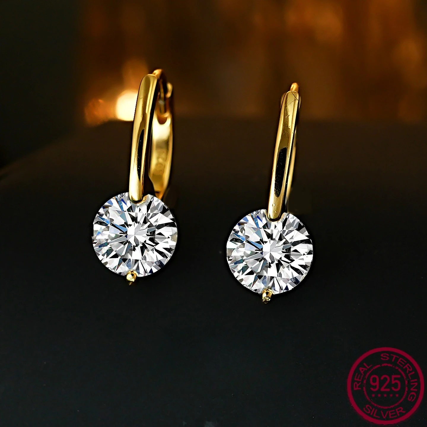 

New S925 Sterling Silver Suspension Smart White Diamond Earrings Earrings Light Luxury Daily Qixi Gift Wedding Jewelry