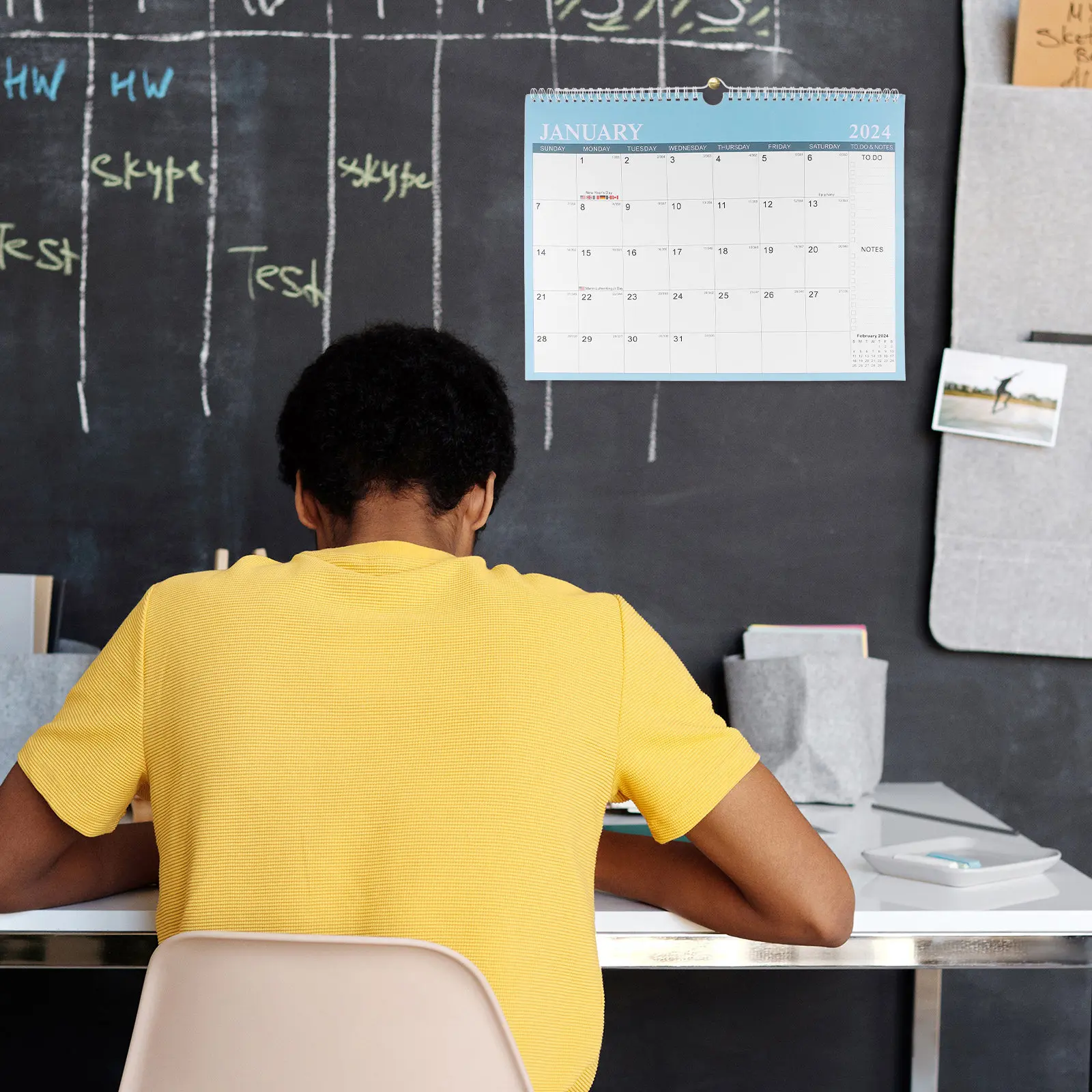 

Настенный календарь на 2024-2025 годы, ежемесячный, из прочной бумаги и металла, для ежедневного использования дома, в офисе, в классе, для планирования встреч, обратного отсчета и напоминаний.