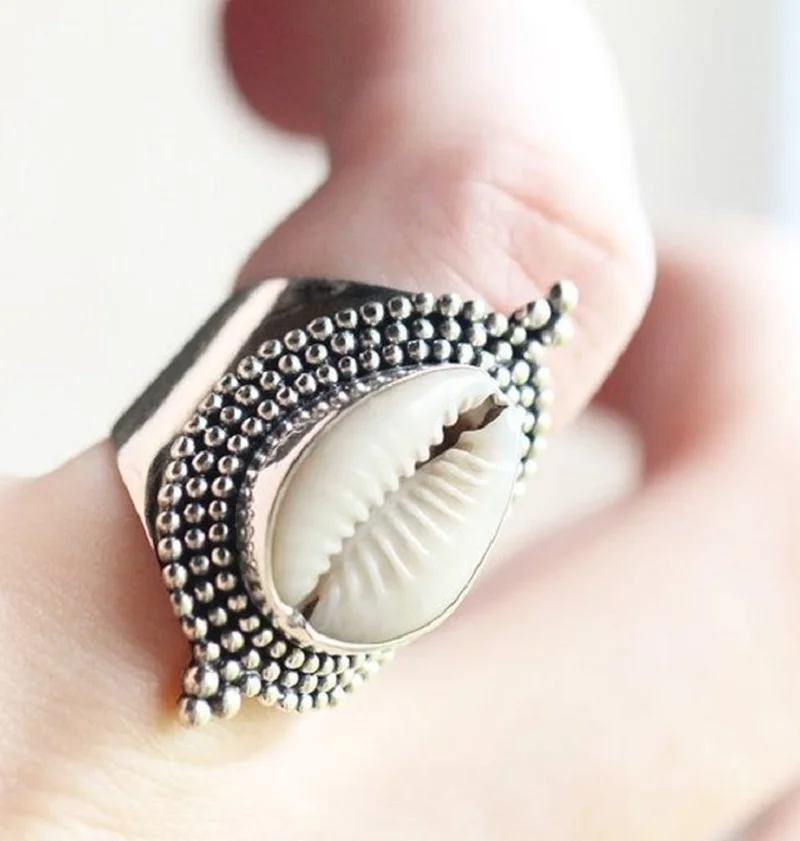 Bohemian Ethnic Style Creative Natural Shell Starfish Rings for Women Vintage White Wide Personalized Party Vacation Jewelry