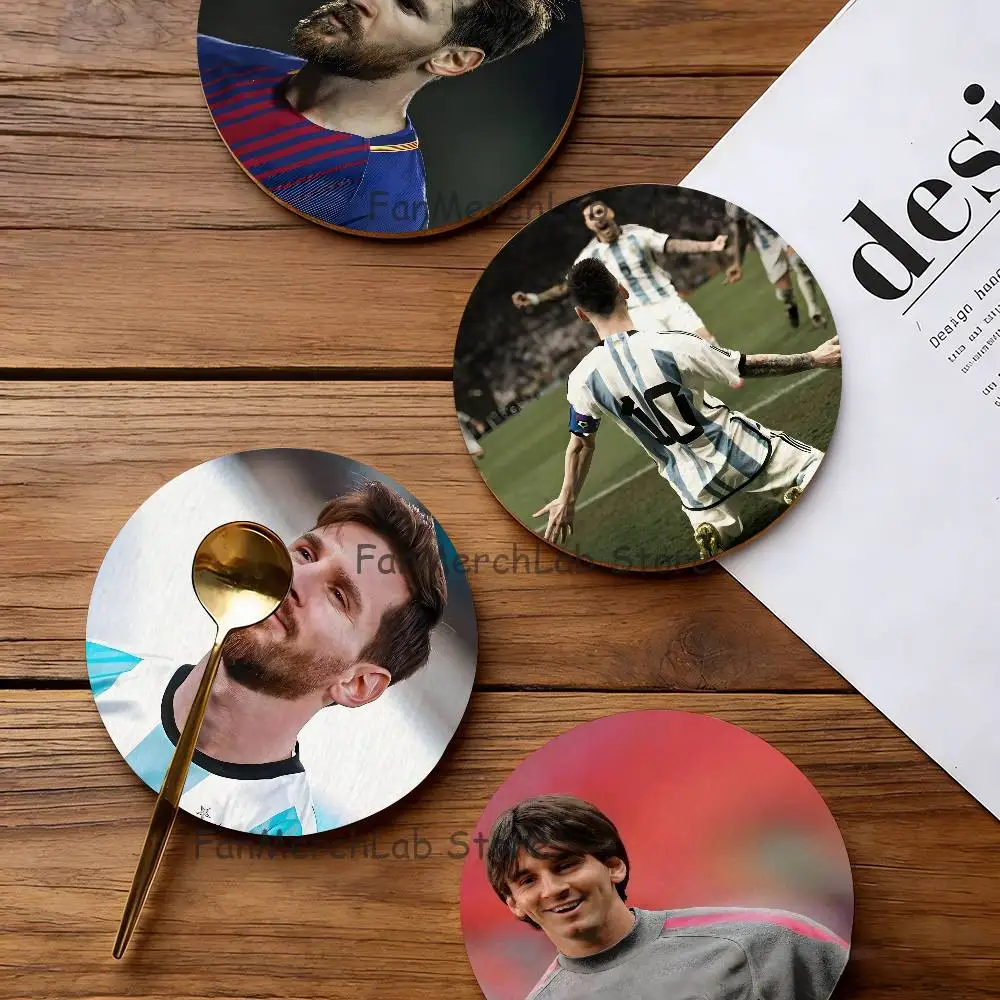 

L-LionelS Football M-MessiS Coaster Wooden Drink Tray Suitable for Restaurants and Coffee Shops Easy To Wash and Clean