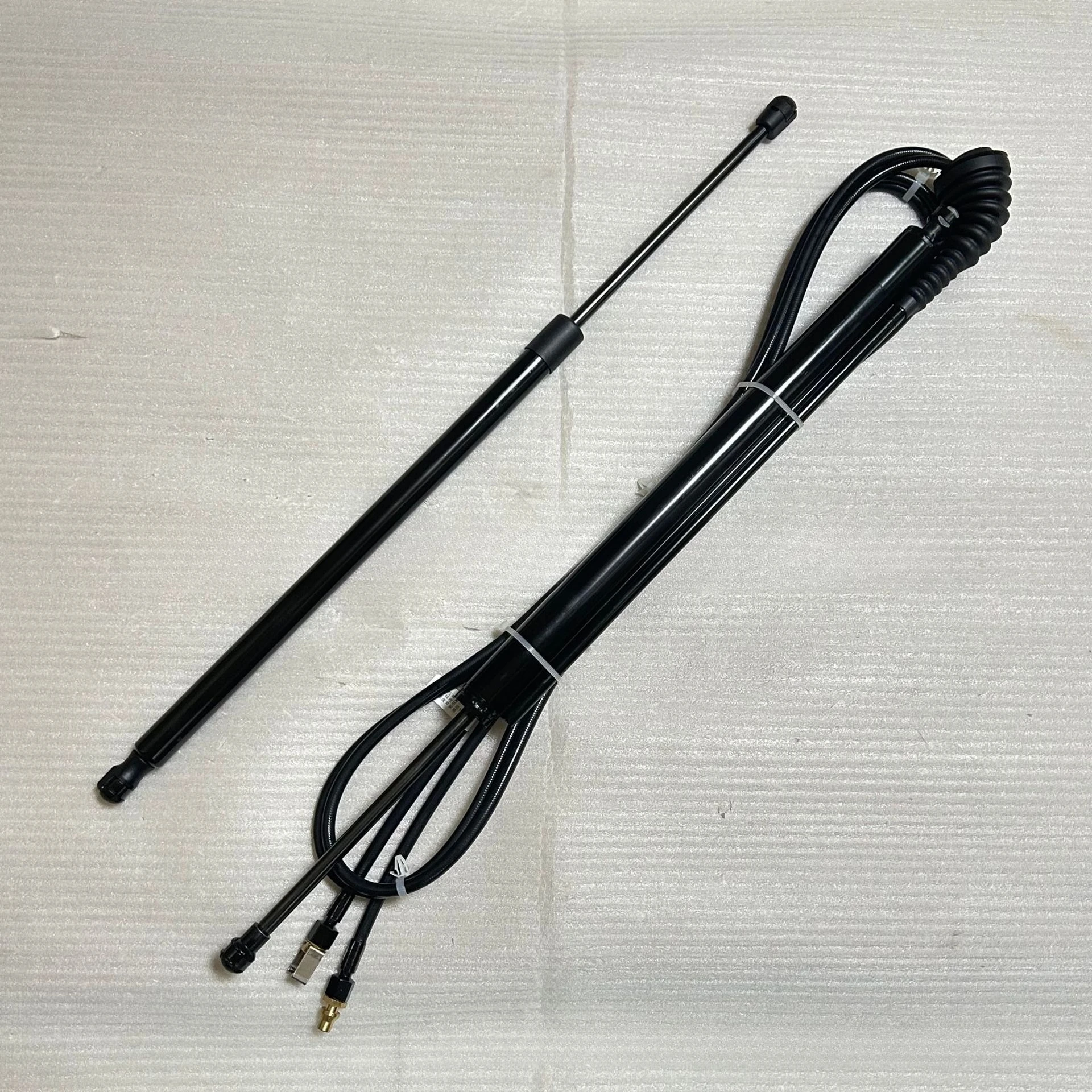Rear Tailgate Hydraulic Strut compatible with Cadillac SRX 2014-2015, OE 20928645 22745513, Trunk Lift Support Shock