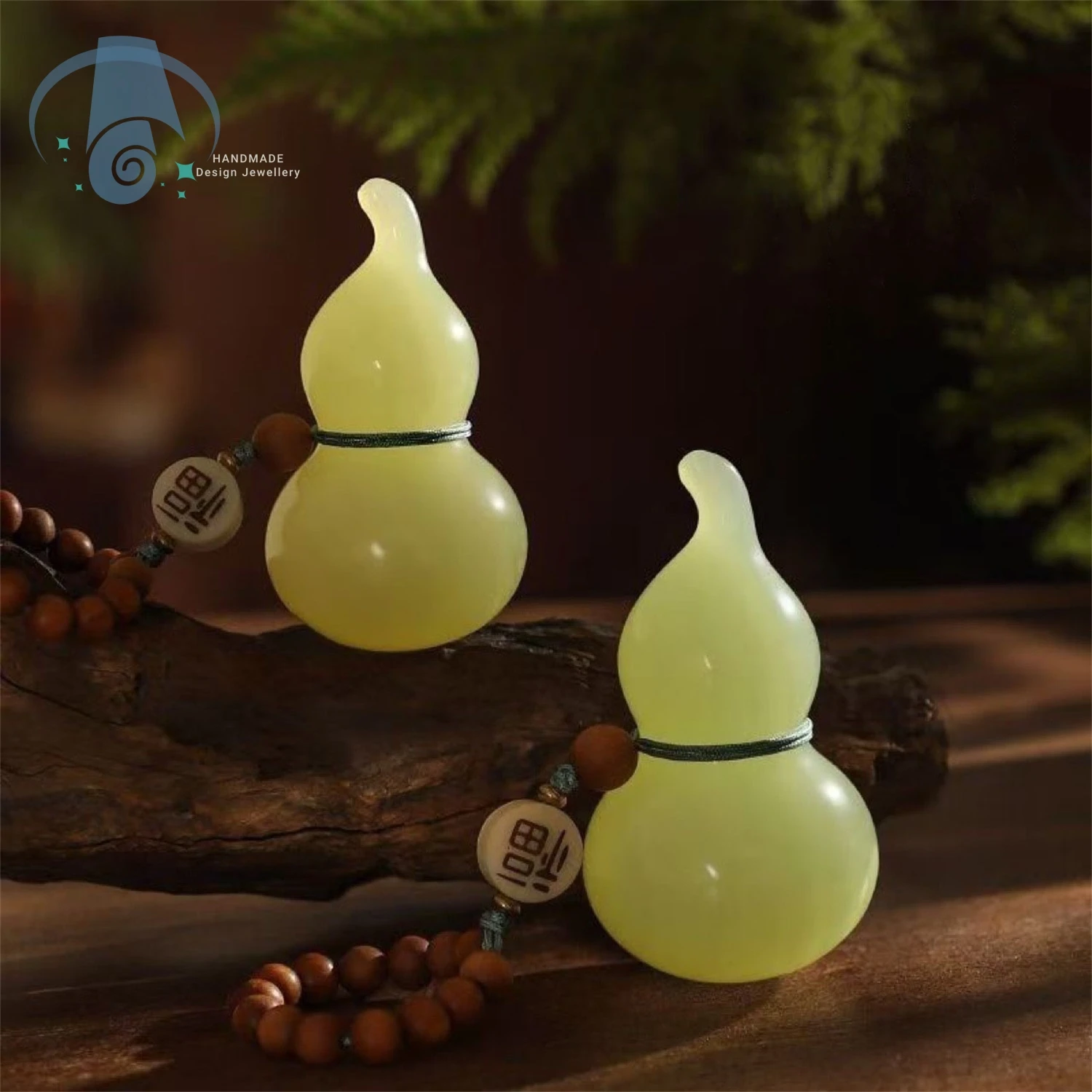 Hetian Jade Gourd Handheld Piece White Jade Wealth Attracting Ornament Natural Stone Car Accessory Home Desk Decor Personal