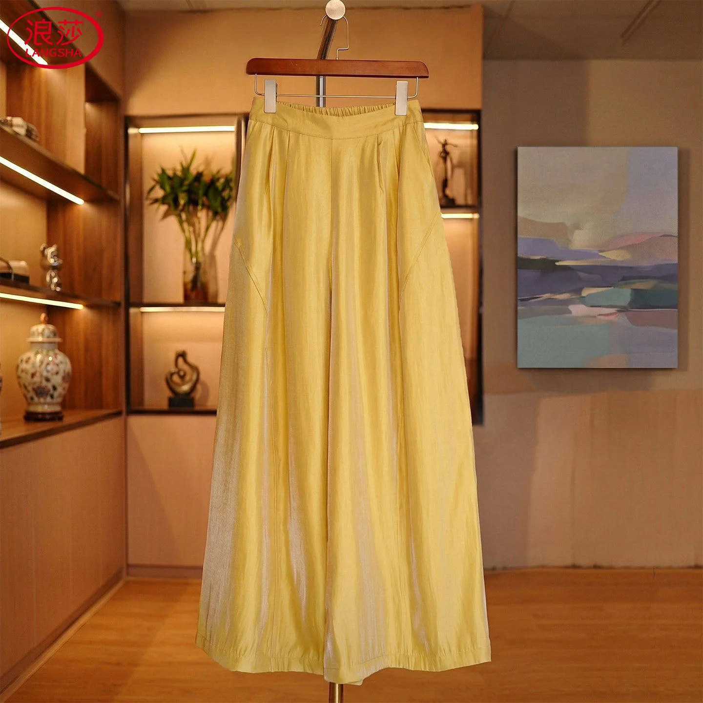 Satin wide-leg  drooping feeling high-end casual  women's 2026 new summer long  loose straight pants thin