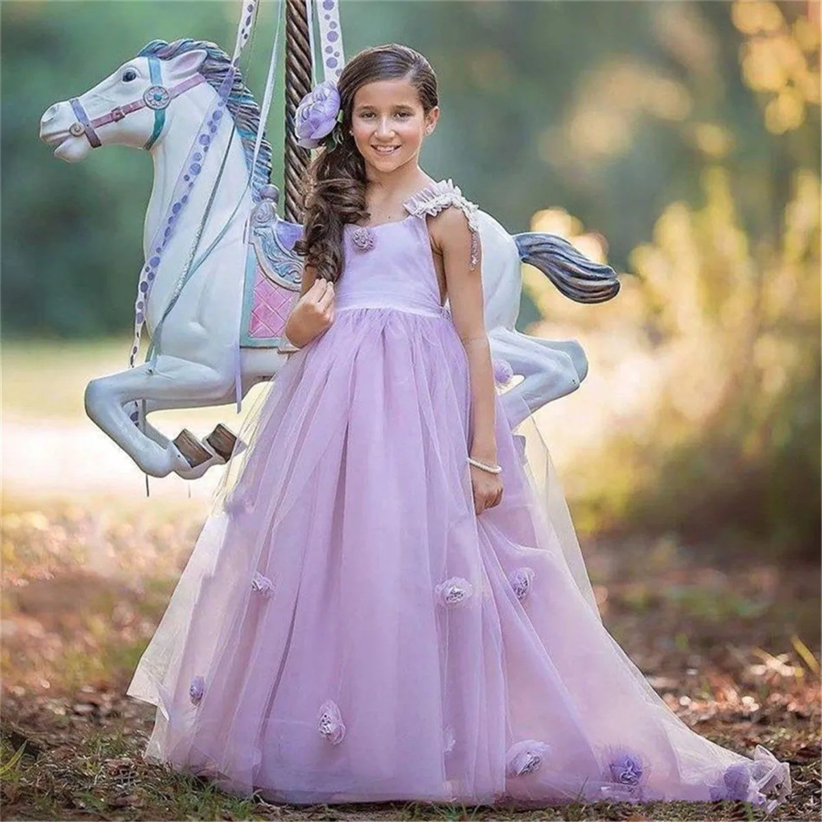 

Elegant Purple Flower Girl Dress For Wedding Backless Applique Tulle Fluffy Sleeveless Baby Communion Baptism Party Dresses