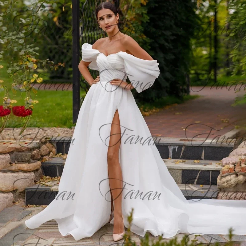 

Customized Simple Puffy Sleeves Pleats Split Wedding Dress Sweep Train Sweetheart Neck A-Line Bridal Gown Lace Up Backless