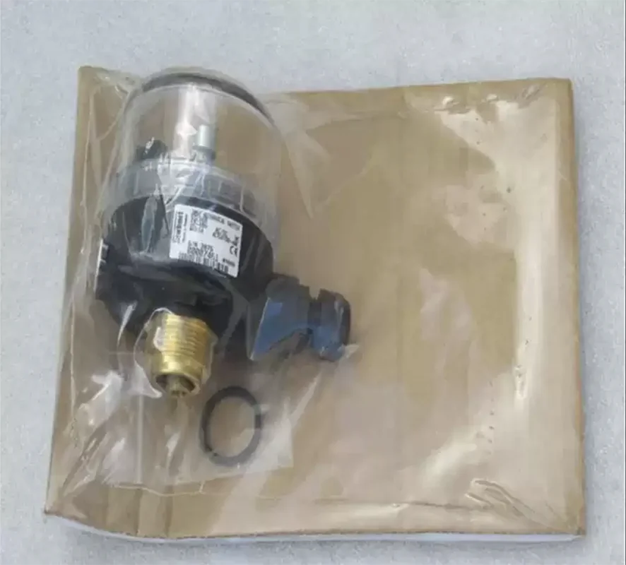 1PCS 1062 00007461 NEW 100% Quality Assurance