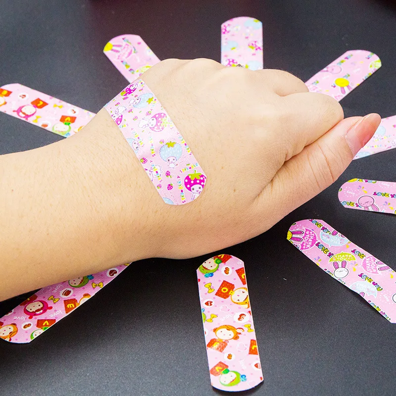 

120pcs/set Waterproof Cartoon Patterned Wound Strips Band Aid First Self-Adhesive Plaster Bandages Emergency Kit for Children